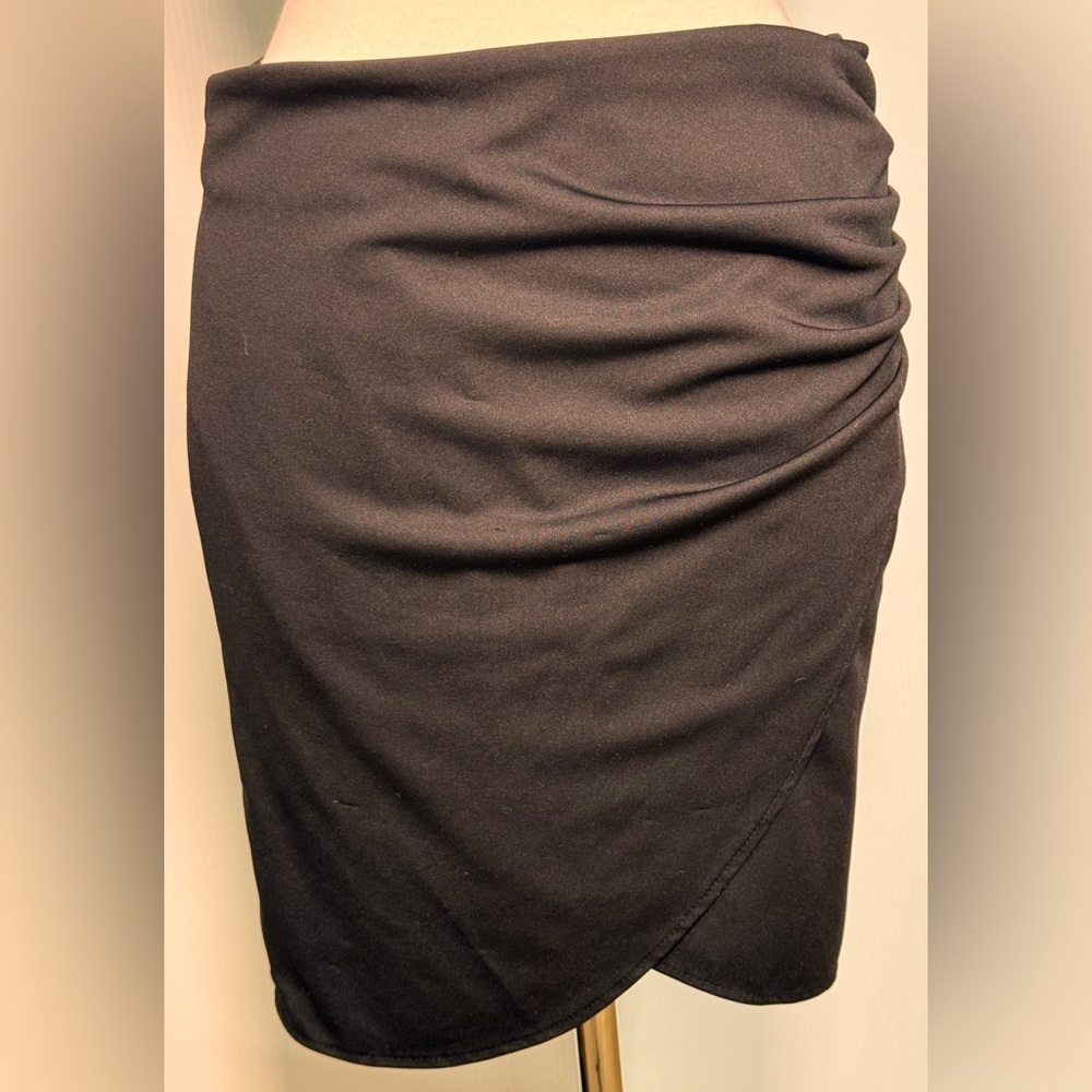 Woman’s Tulip Skirt